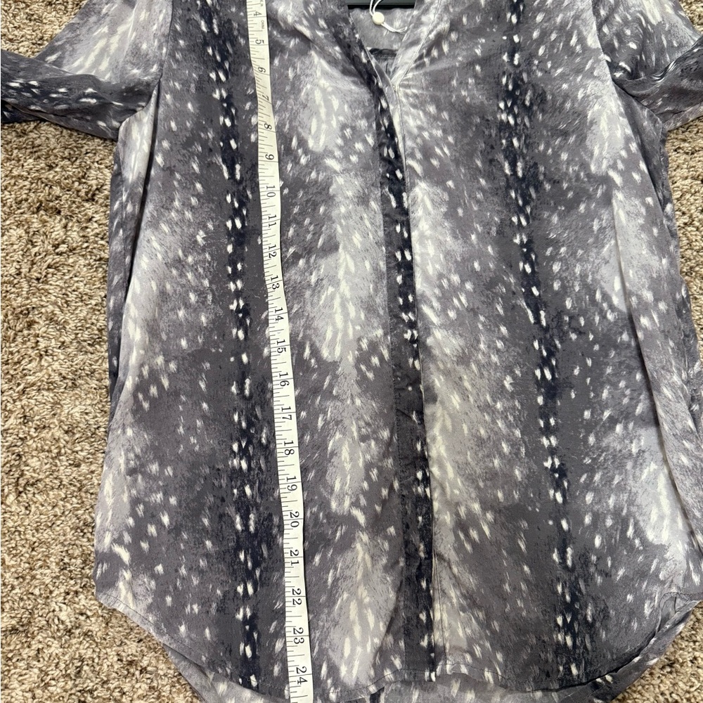 Joie Top - Moema Fawn Print Silk - Picture 9 of 12